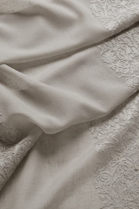 BLACKTHORN STRIPE SHEER tummabeige